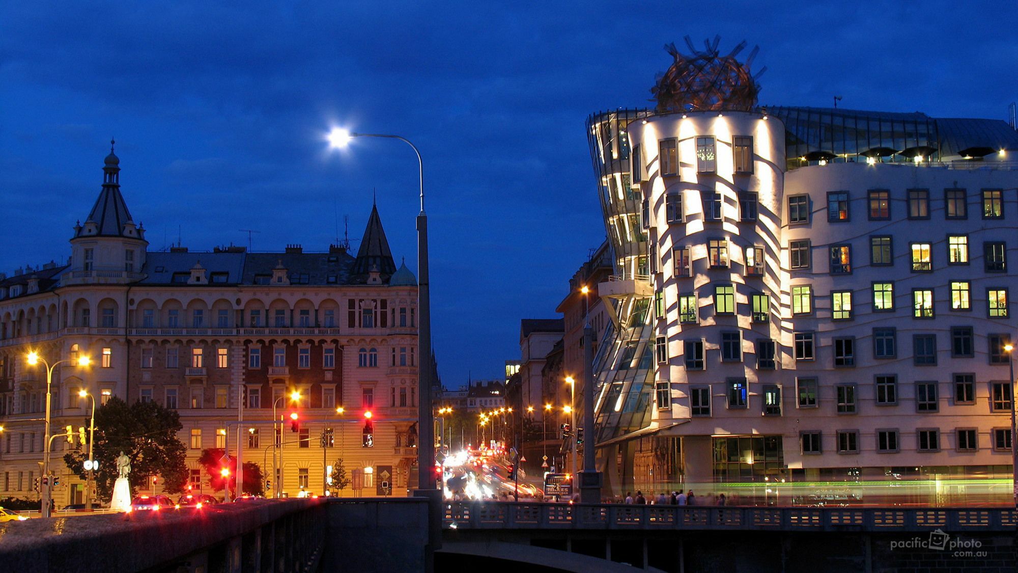 Apartments Resslova By The Dancing House プラハ エクステリア 写真