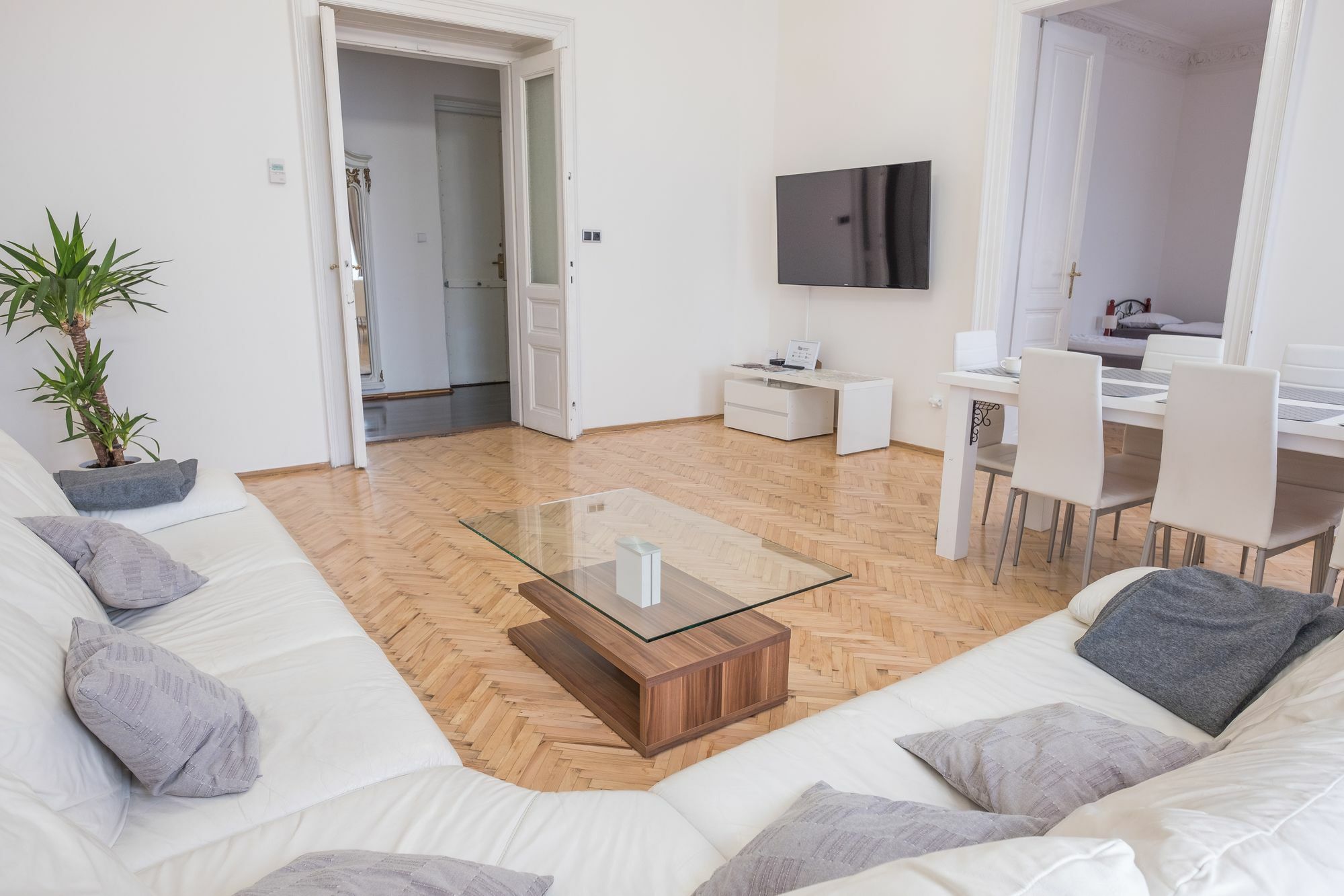 Apartments Resslova By The Dancing House プラハ エクステリア 写真